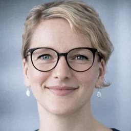 Porträt Ina Hölzel